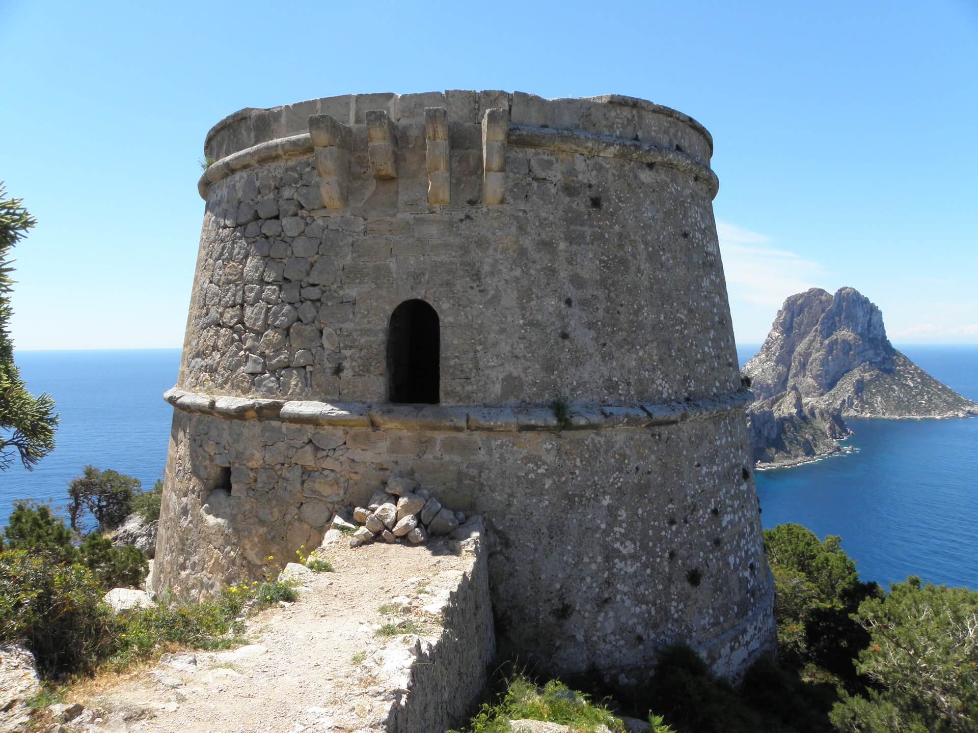 torres defensivas en Ibiza